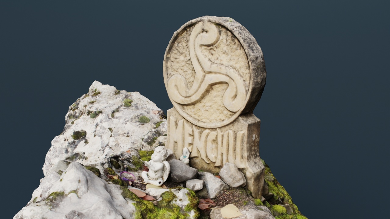 Media 1 for listing Escultura con el nombre "Menchu" y trisquel celta