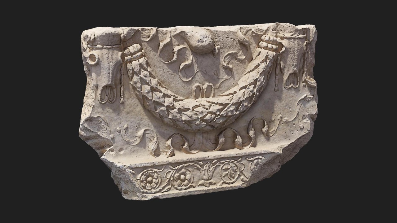 Media 1 for listing Roman Relief
