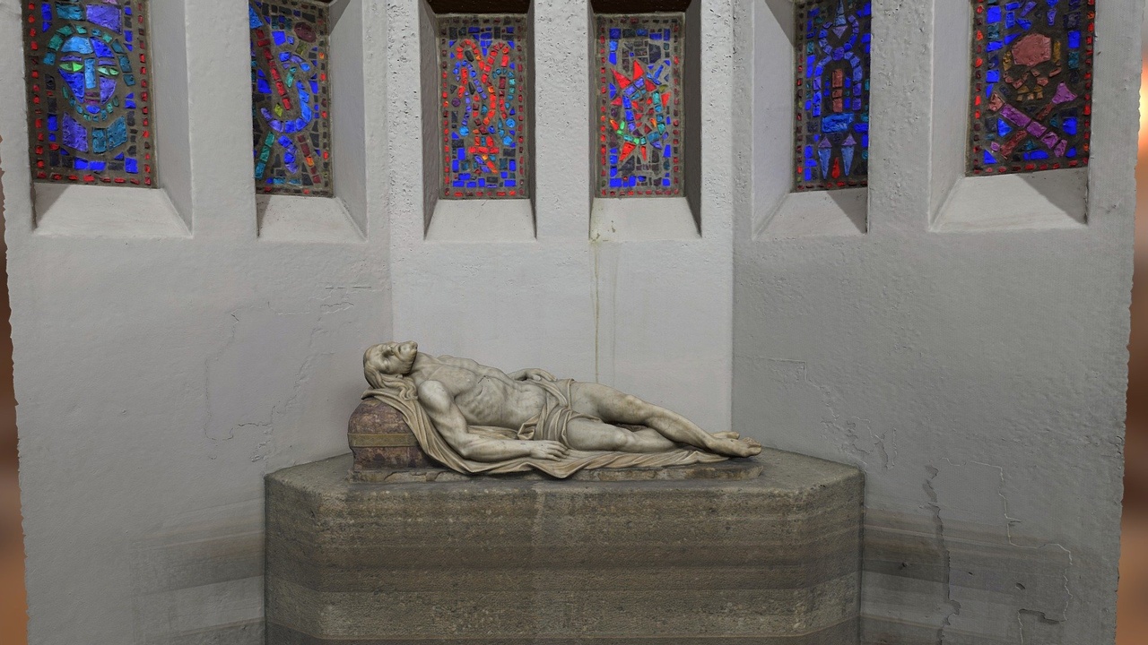 Media 1 for listing Mortuary Chapel with a statue of Jesus Christ