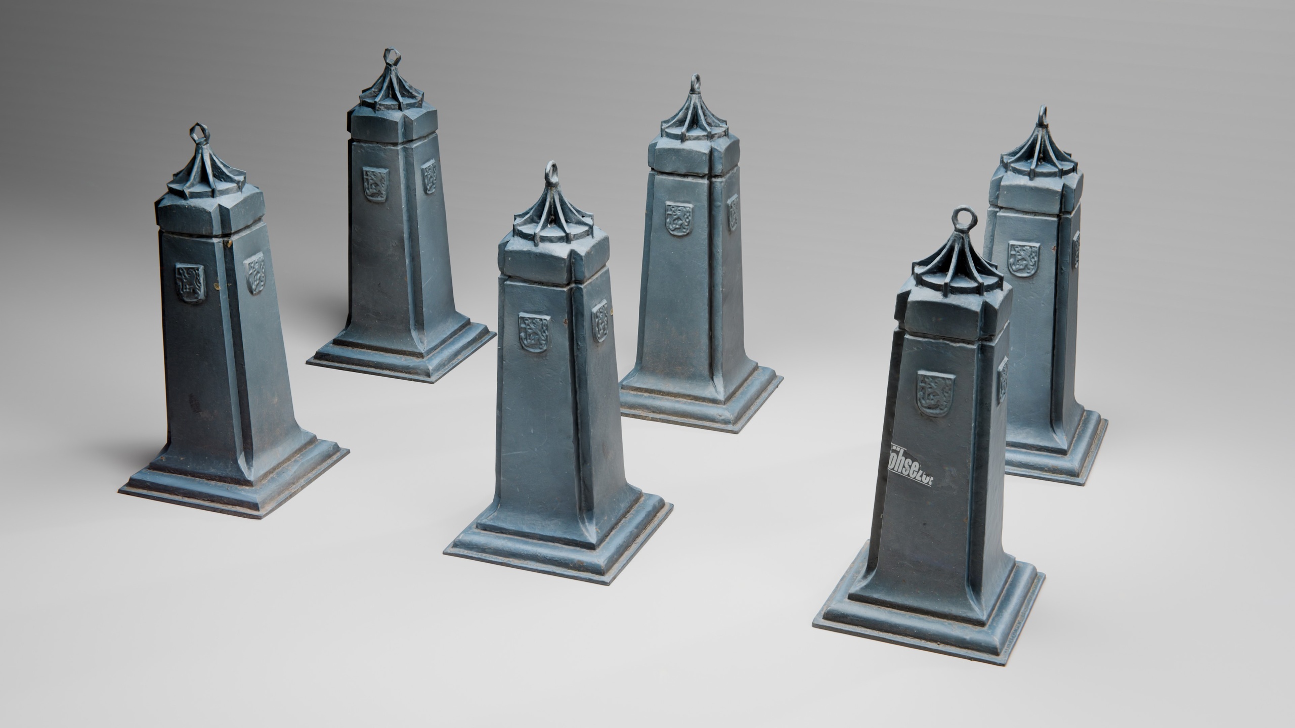Media 1 for listing German Street Bollard Prop