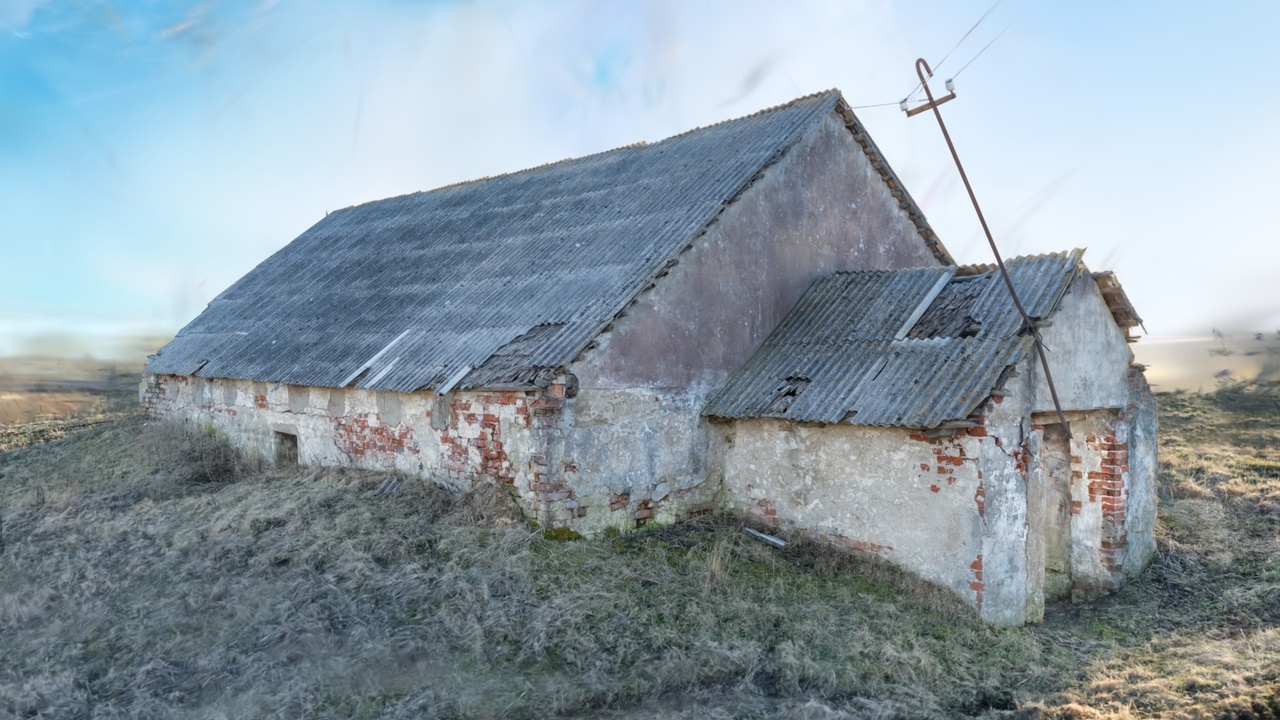Media 1 for listing Abandoned Farm Barn – 3D Scan + G.Splat