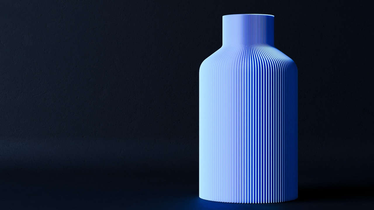 Media 1 for listing Modern Vase