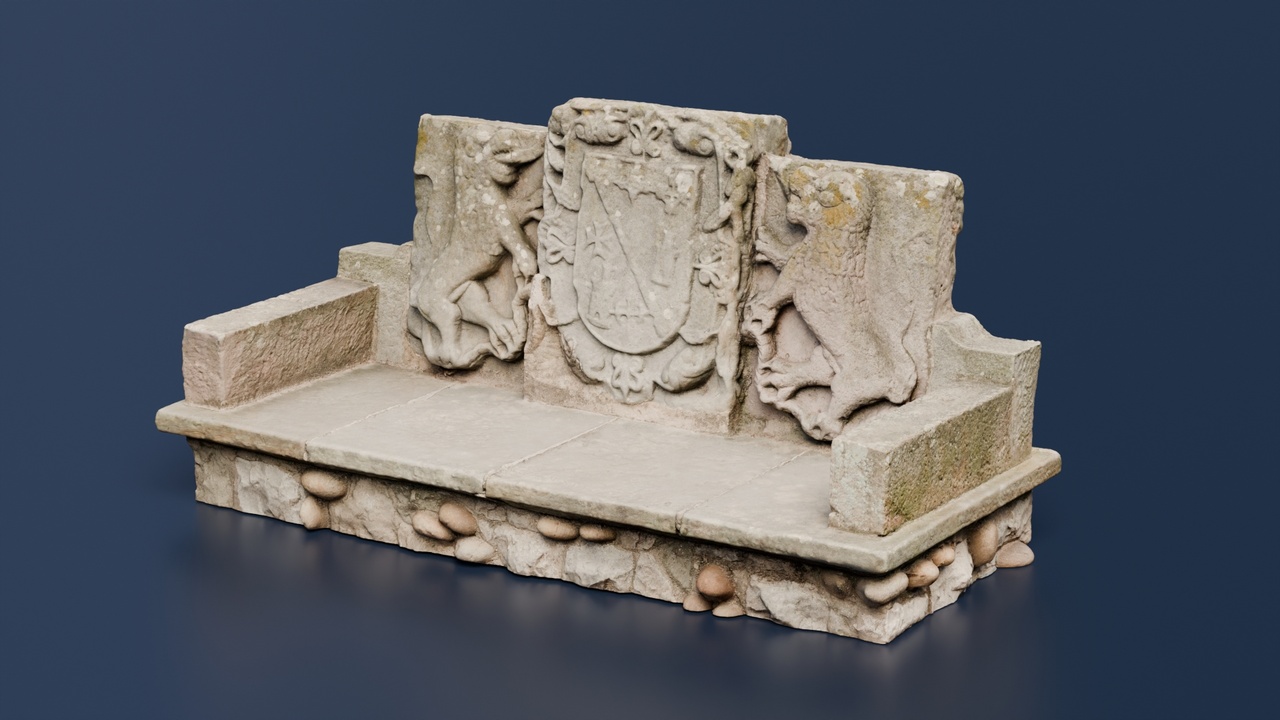 Media 1 for listing Banco de piedra con escudo / Stone bench with coat of arms