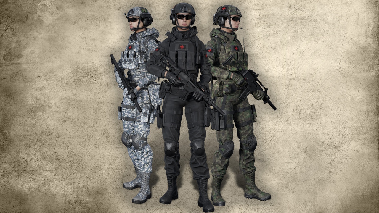 Media 1 for listing Female soldier