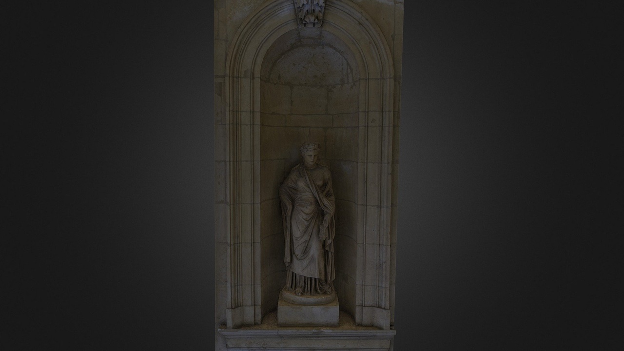 Media 1 for listing Unnamed statue of a woman