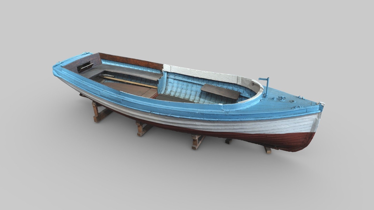 Media 1 for listing Small Wooden Boat