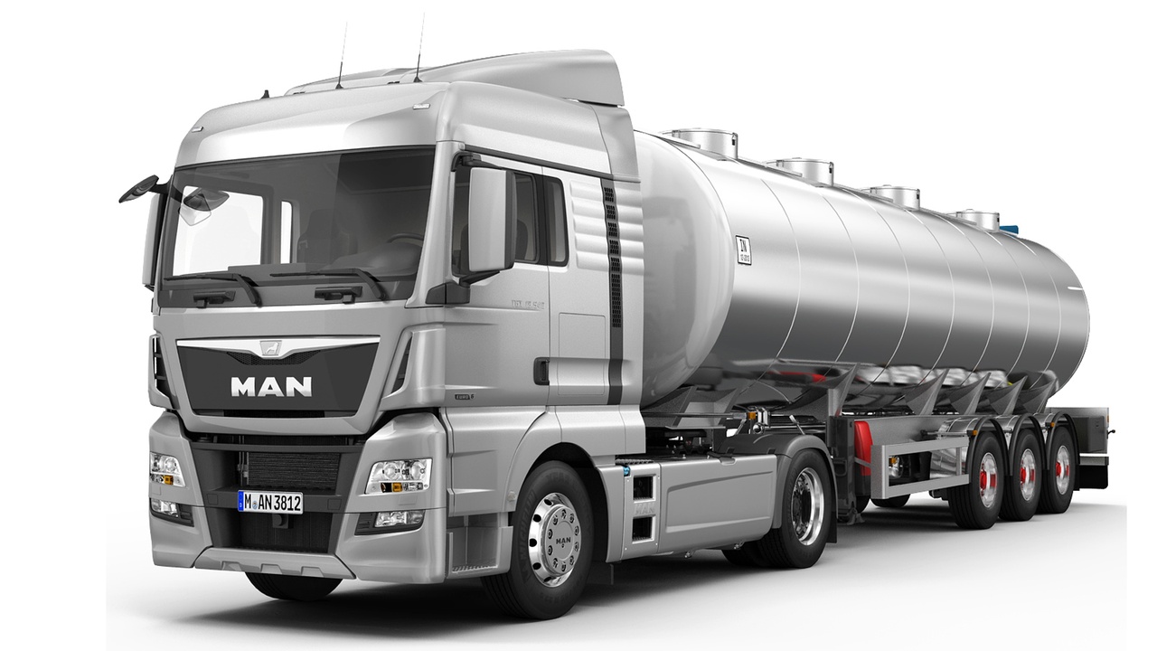 TGX truck Fuel Tank 제품 등록을 위한 미디어 1개