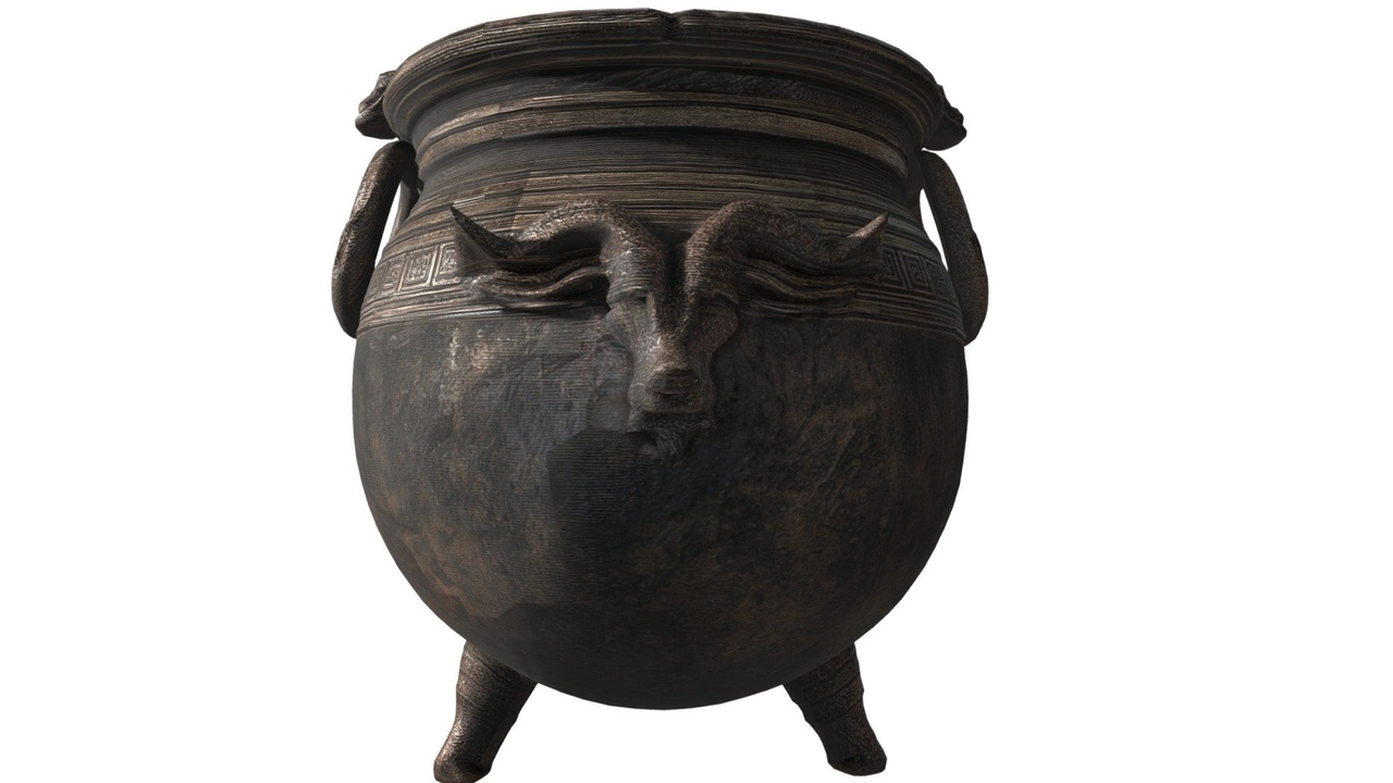 Media 1 for listing Medieval Cauldron