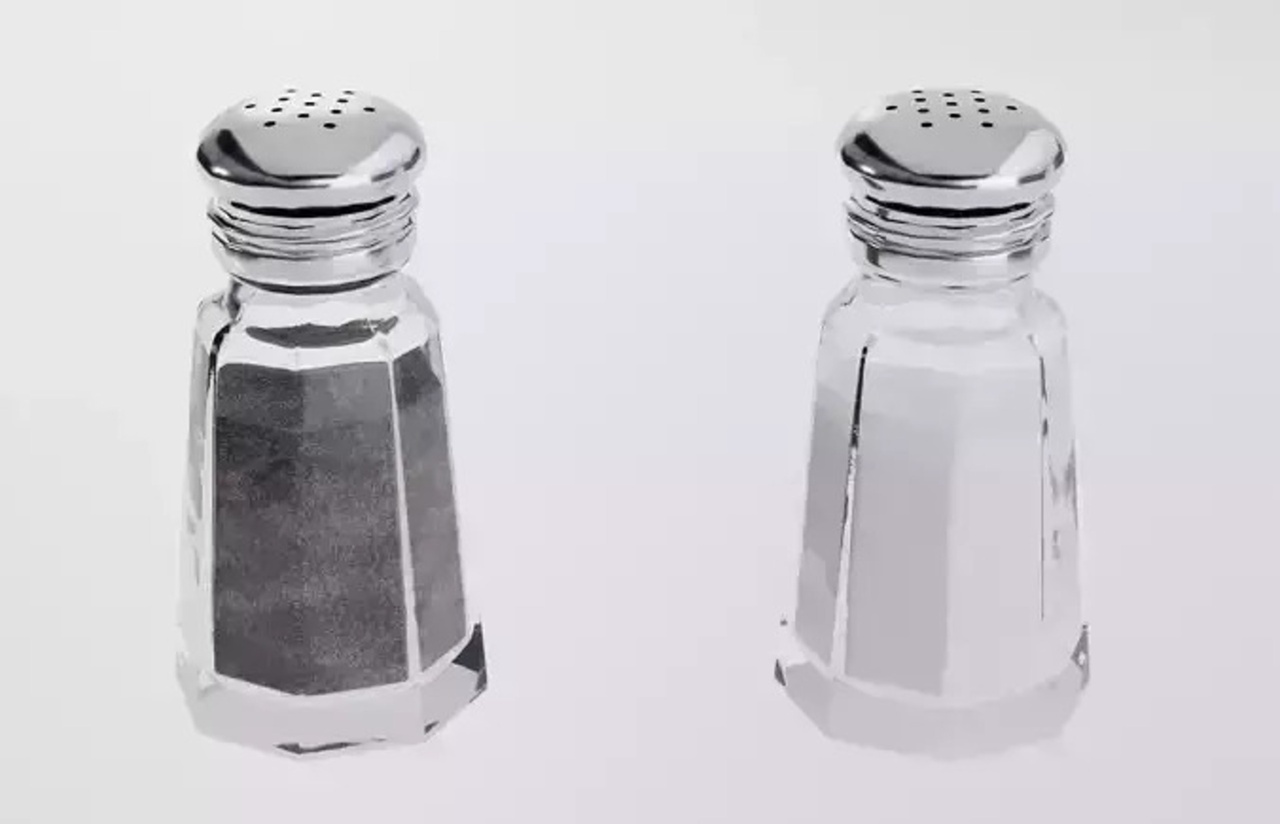 Media 1 for listing Salt & Pepper Shakers Set (PBR Low-Poly & Subdiv Ready)