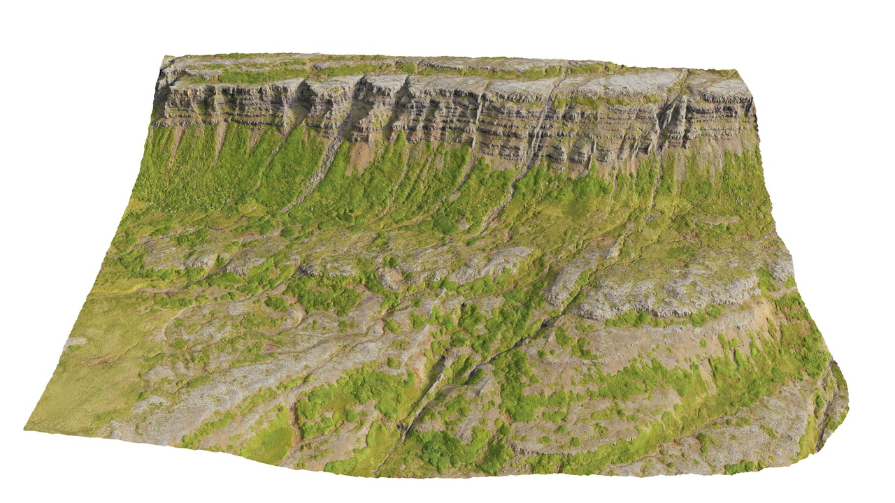 Media 1 for listing Icelandic Mountain Slope