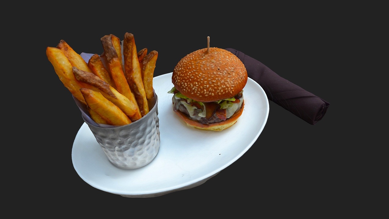 Media 1 for listing Hamburger