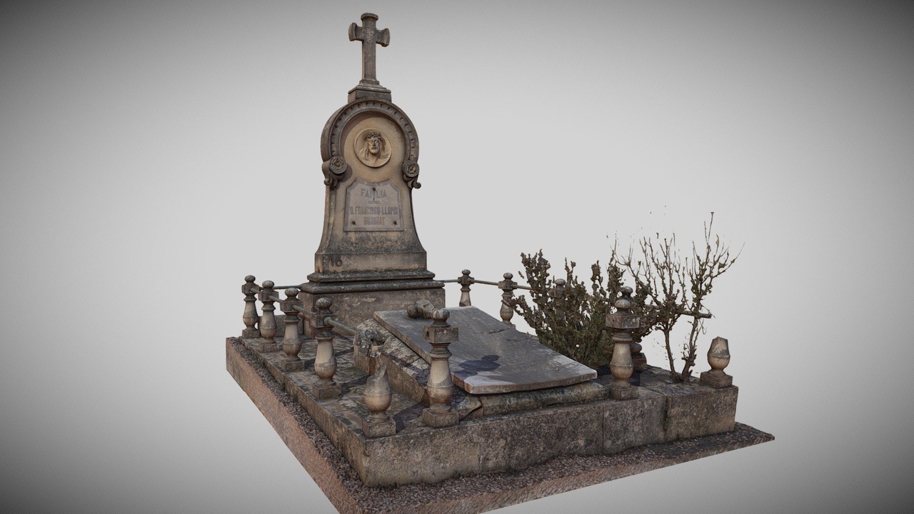 Media 1 for listing D. Francisco Llopis Boronat Family Grave (1887)