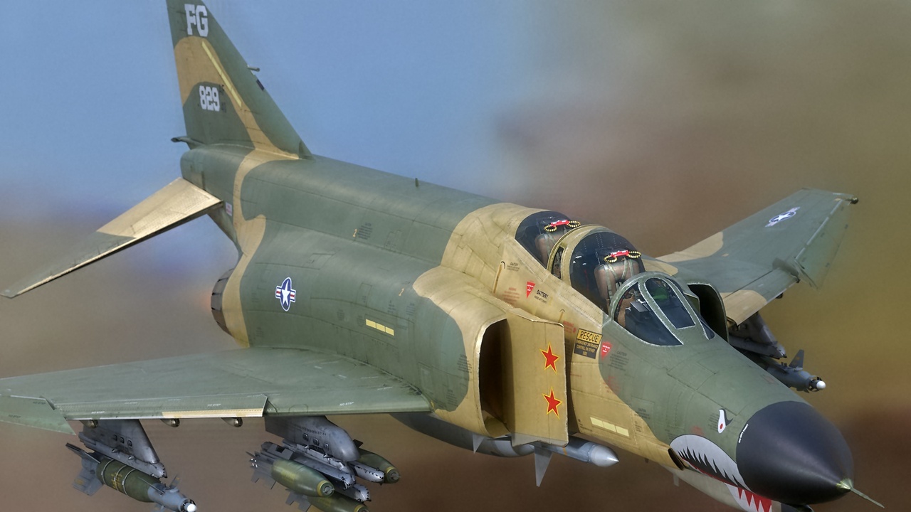 Media 1 for listing F4 Phantom 2 Forest - With Cockpit - Fully Rigged - High Resolution Textures