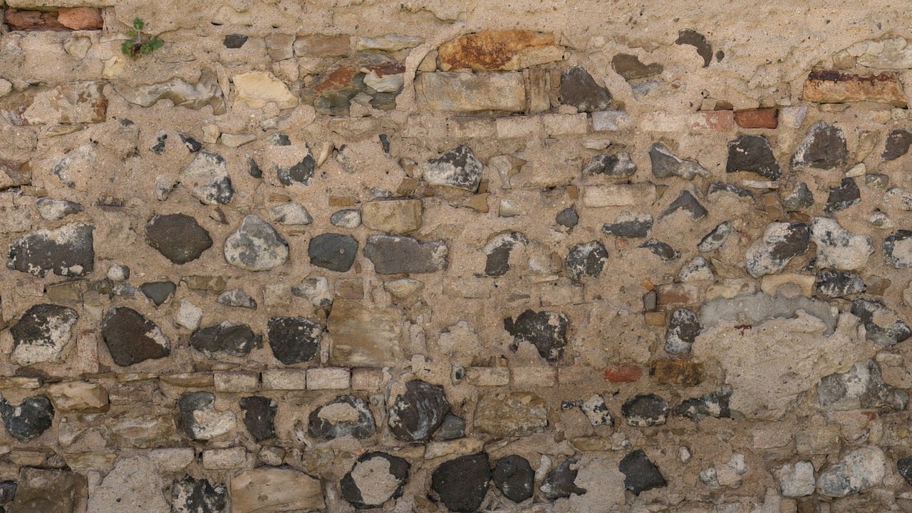 Media 1 for listing Mixed sandstone wall