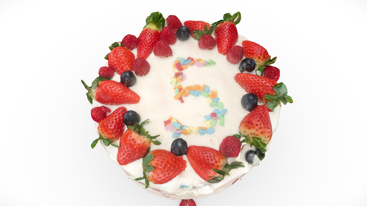 Media 1 for listing Birthday cake 5