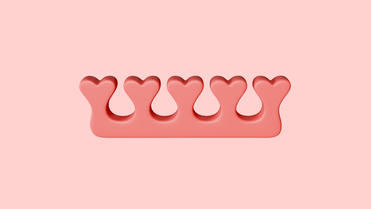 Media 1 for listing Heart Shape Toe Separator Cute Pedicure Foam Spacer