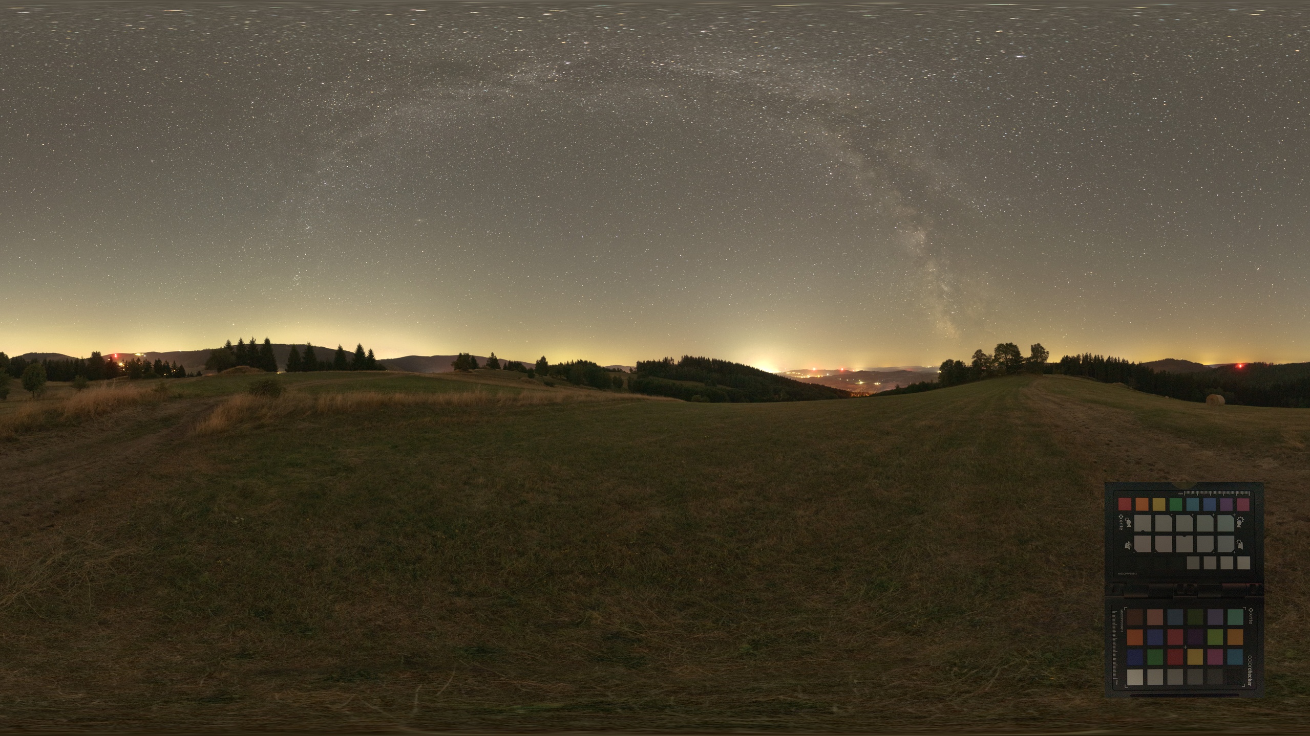 Media 1 for listing Mountain Meadow Night 16K HDRI
