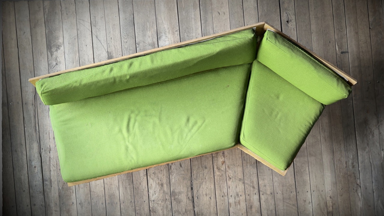 Media 1 for listing Green Couch Scan