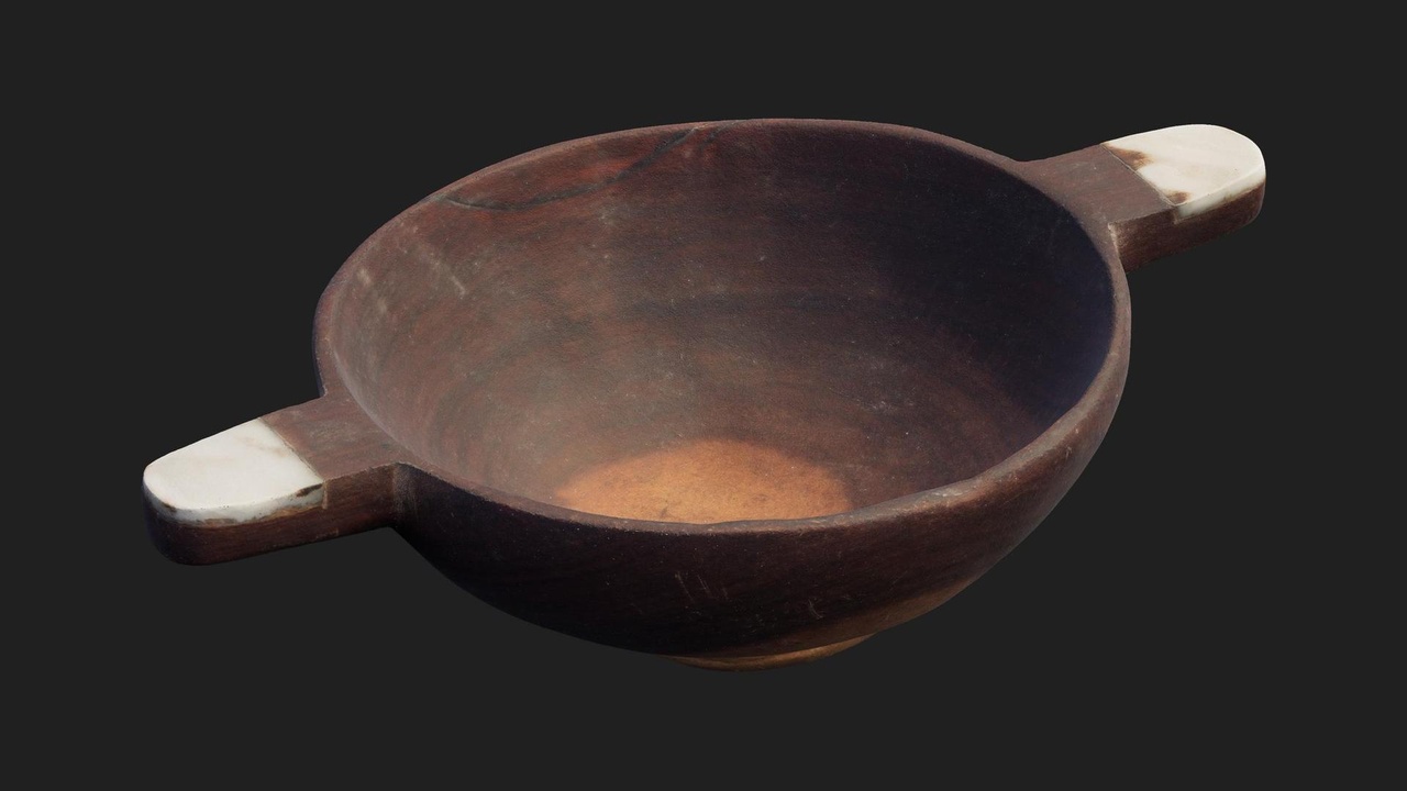 Historic South African Artifacts Bowl Wood S 08 ilanı için 1. medya