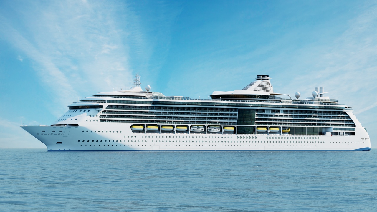 商品 Large Modern Cruise Ship 的媒体 1