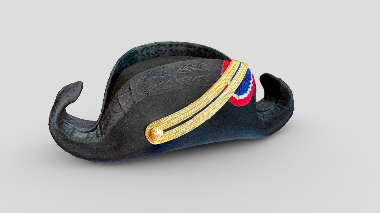 Media 1 for listing Bicorn hat
