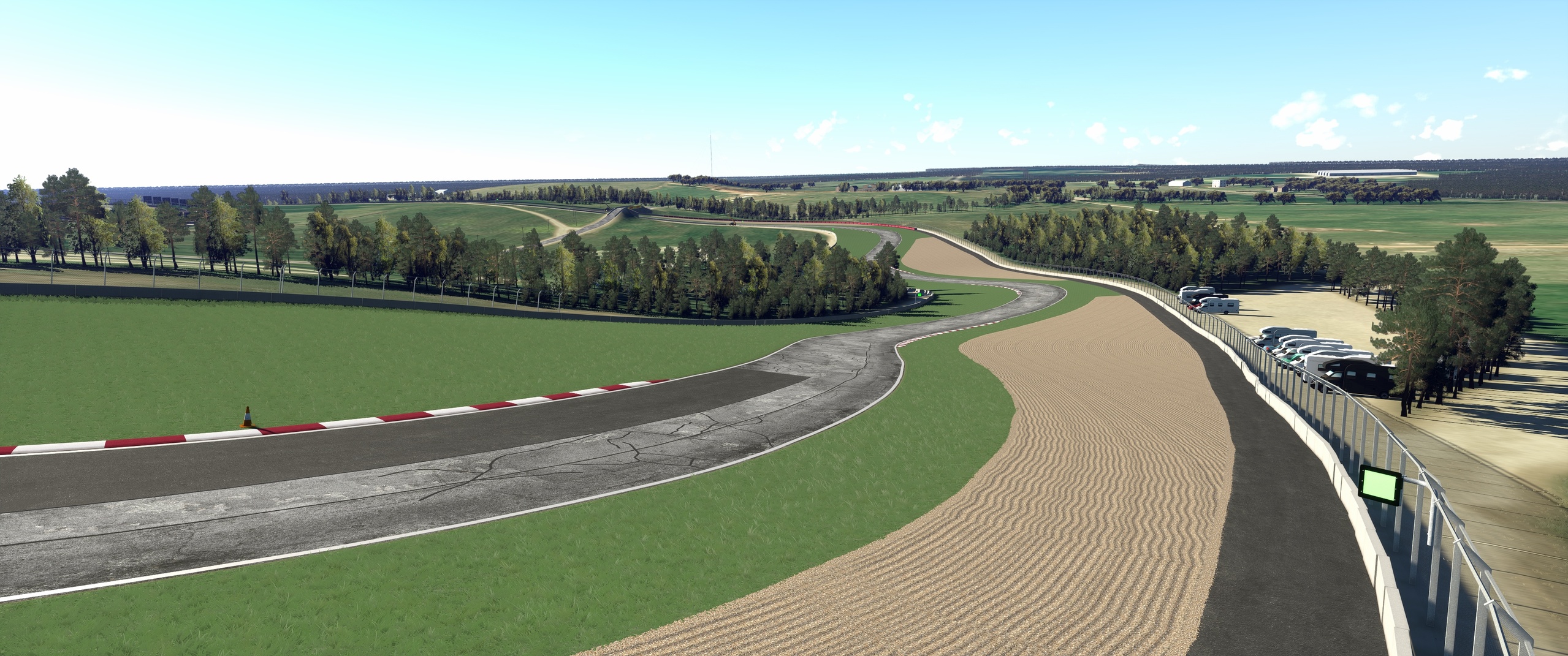الوسائط 1 للقائمة Realistic Race Track Braselton