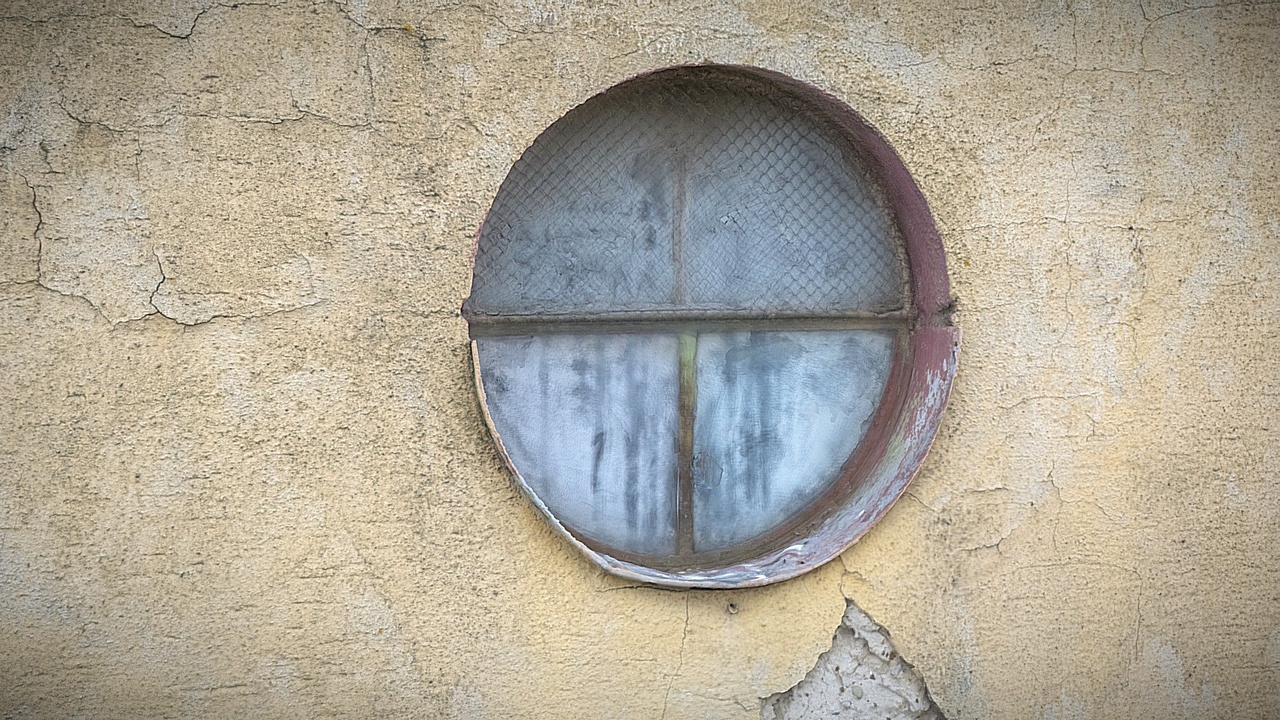 Media 1 for listing Round industrial window II.