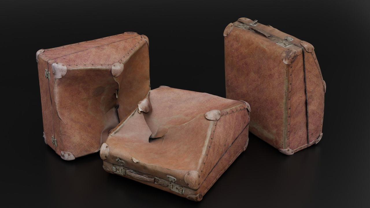Media 1 for listing Suitcase Old Broken
