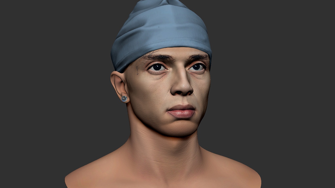 Media 1 for listing CENTRAL CEE MESH HEAD