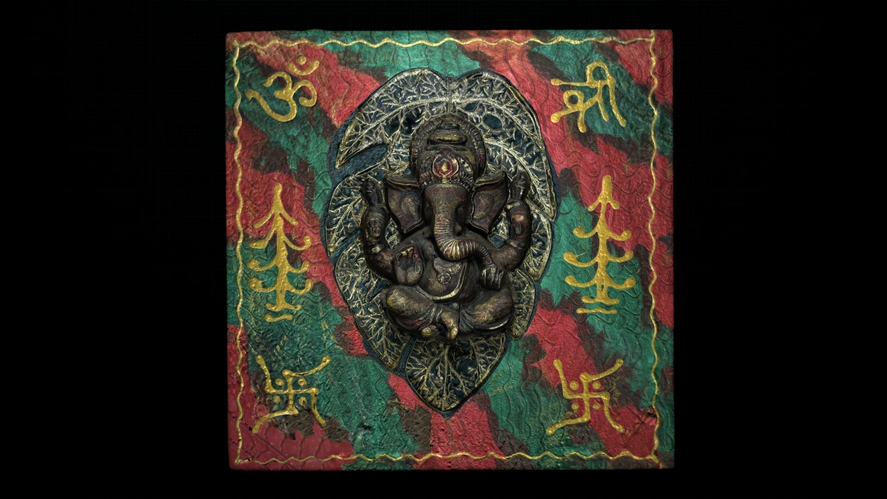 Media 1 for listing Ganesha Wall Hanging Showpiece