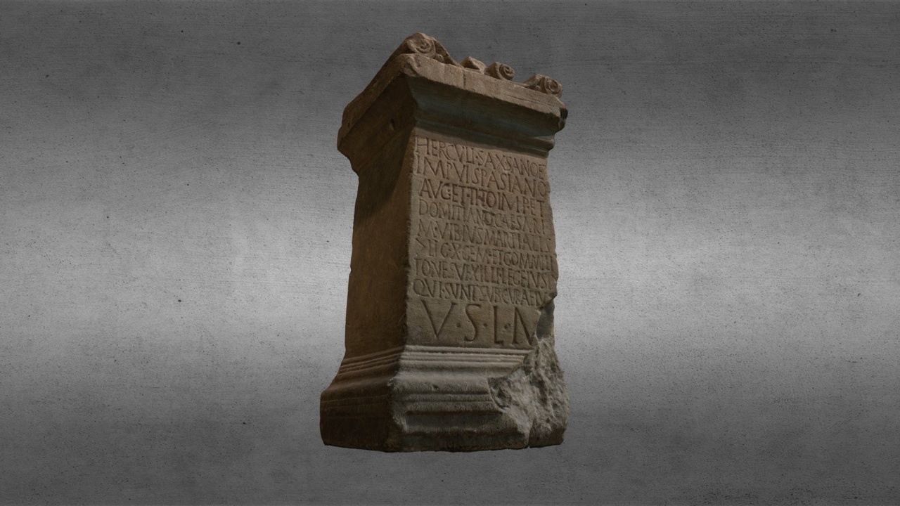 Media 1 for listing Votive altar dedicated to Hecule Saxanus