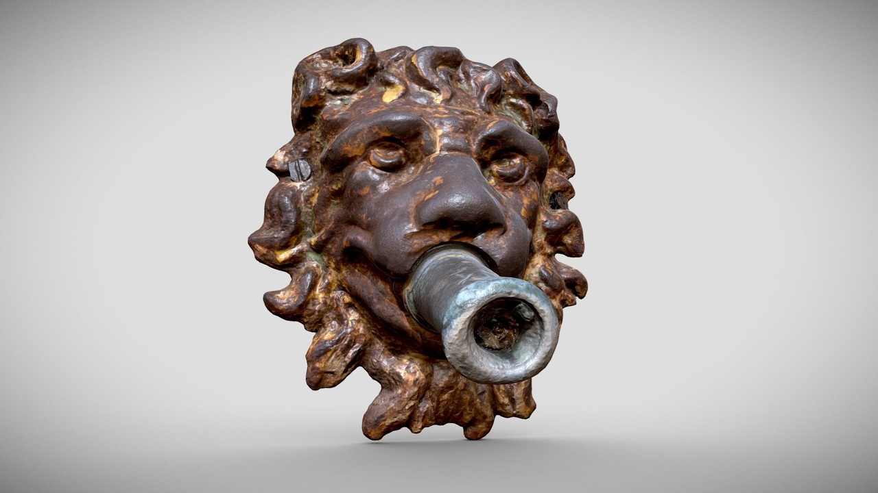 Media 1 for listing Lion Face Fountain