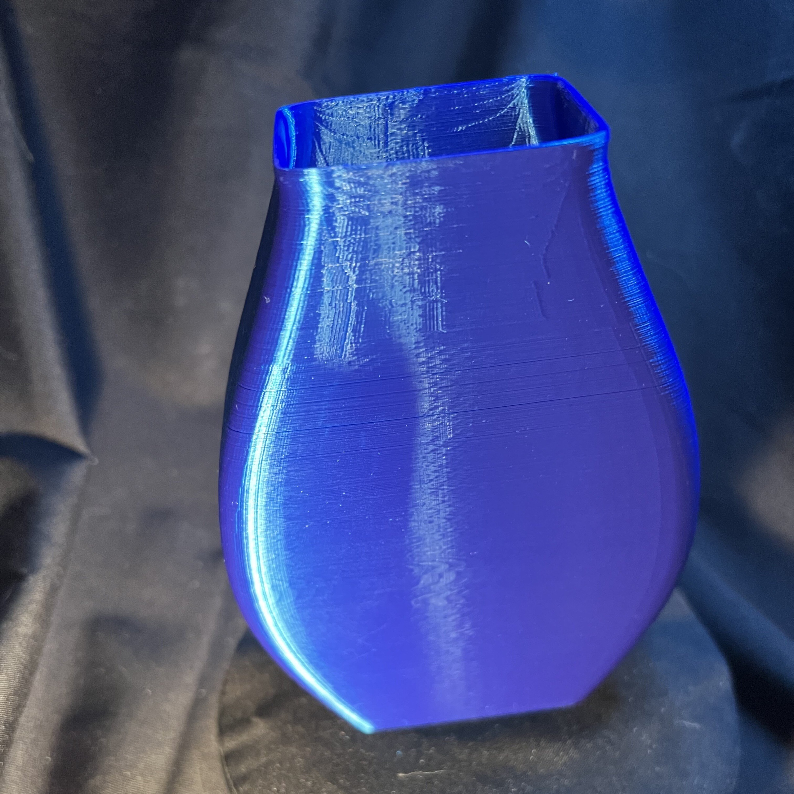 Media 1 for listing Tear Drop Bloom Vase